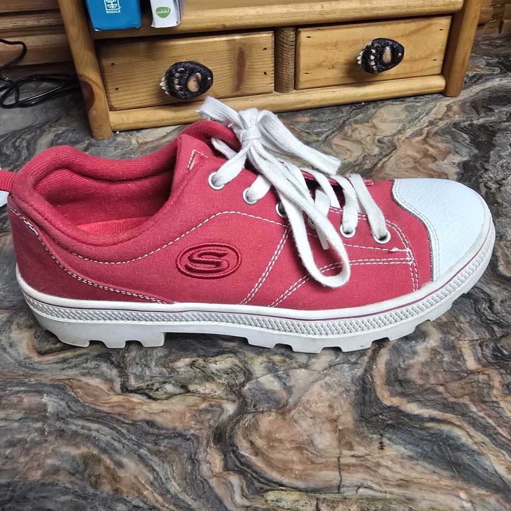 Skechers Vibrant Red and White Casual Sneakers - Picture 4 of 5